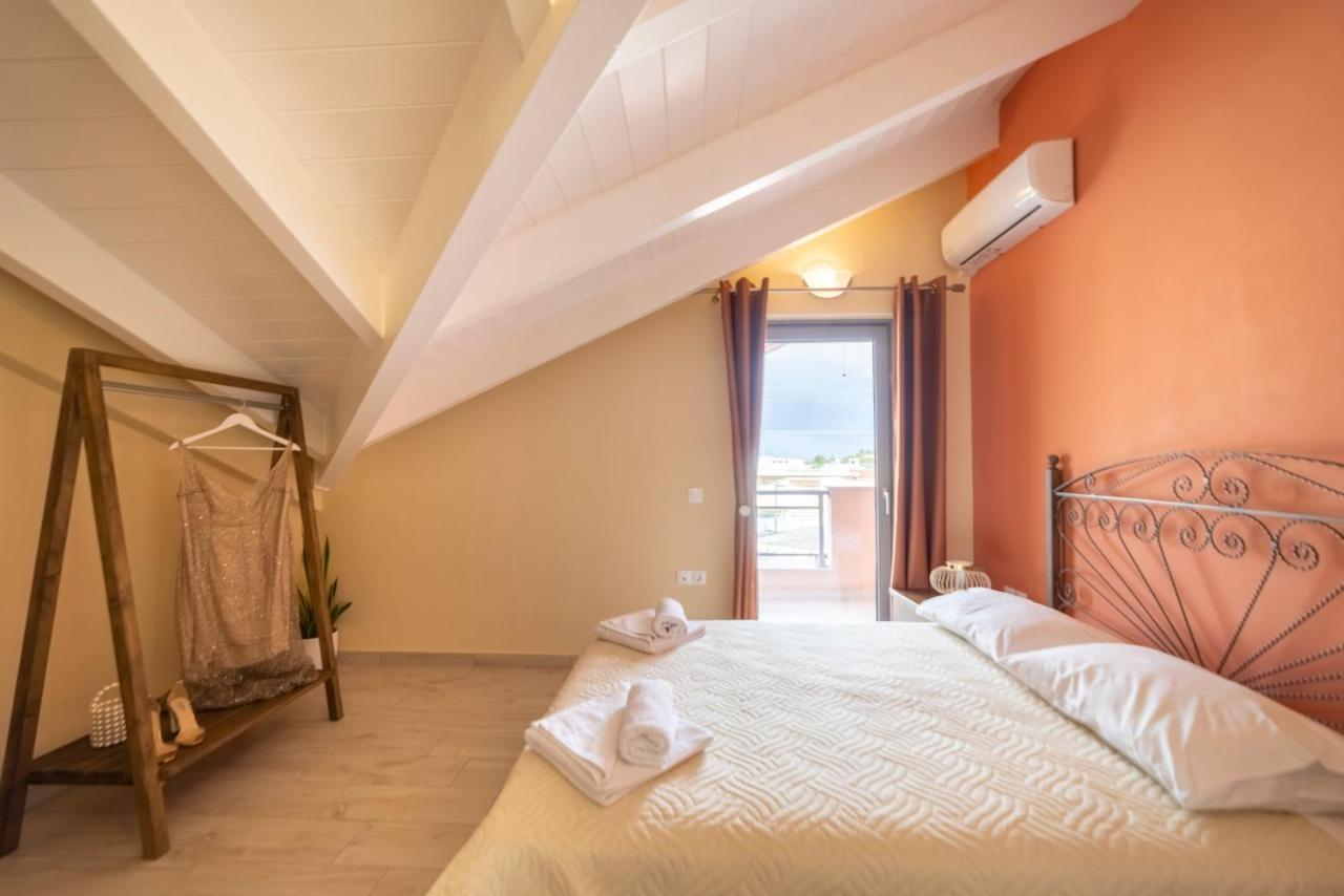 Gold Olive Suites อลิกานาส ภายนอก รูปภาพ